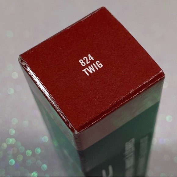 MAC Lipstick Bundle of 2: Dare You & Twig - Picture 7 of 11